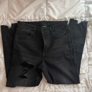 American Eagle Distress High Rise Skinny Jean